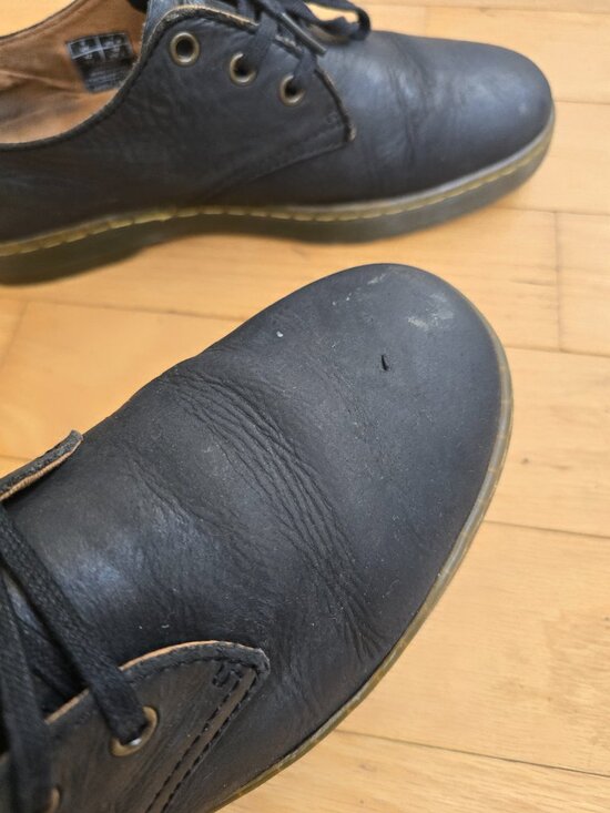 Dr. Martens | Coronado black leather classic Oxford shoes | MENS 9